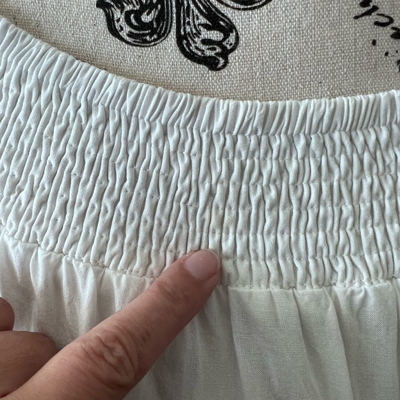 Show Me Your Mumu Boho Presley Embroidered Tunic White with Blue Flower Sz S - Picture 7 of 10